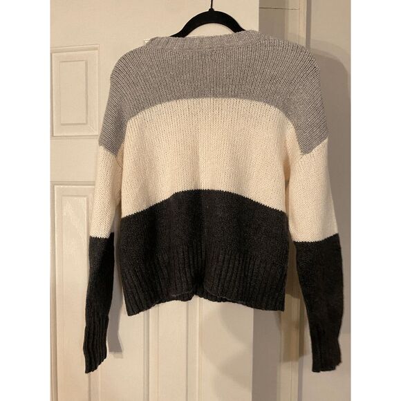American Eagle NWT Tri-Color Gray, Cream, and Black Sweater, Size XS, MP $45 - Picture 6 of 11